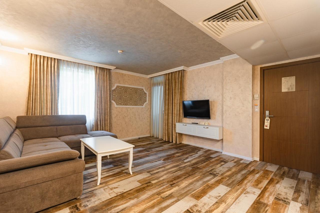 Hotel Baikal Sunny Beach Exterior photo