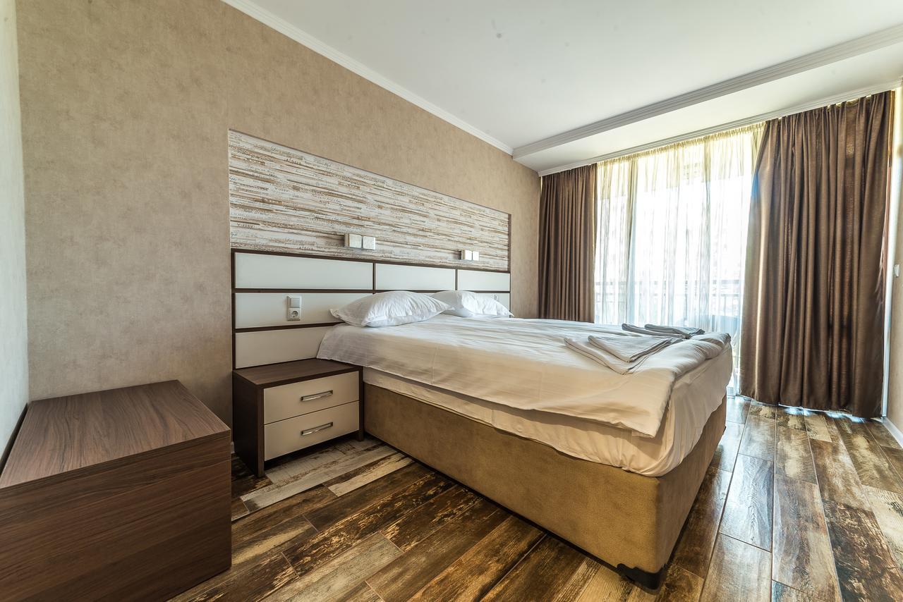 Hotel Baikal Sunny Beach Exterior photo