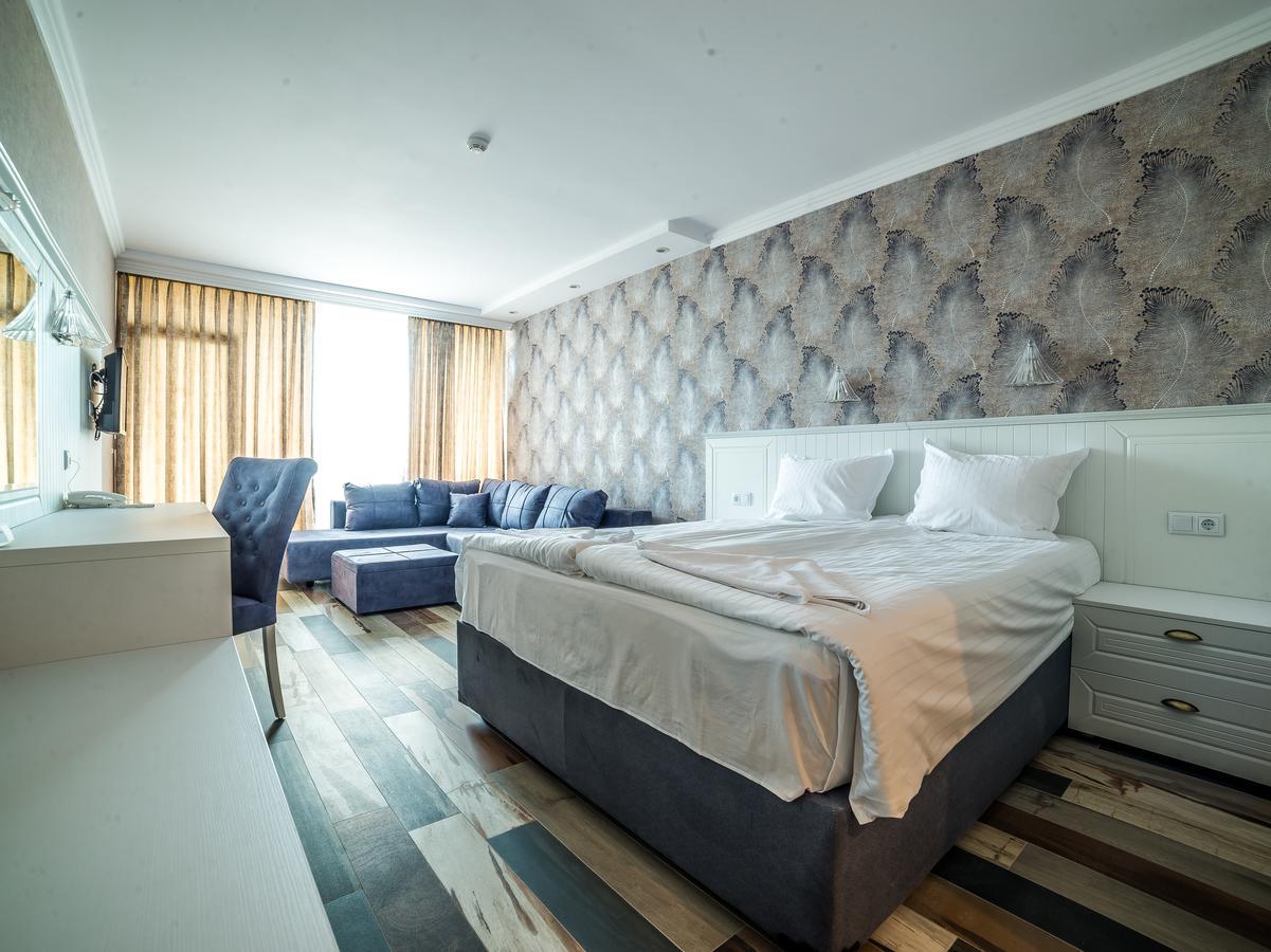 Hotel Baikal Sunny Beach Exterior photo