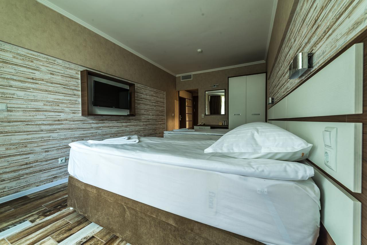 Hotel Baikal Sunny Beach Exterior photo